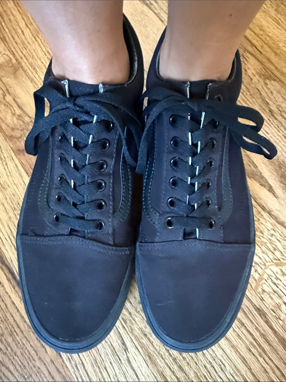 Vans Men's Low-Top Sneakers in Black